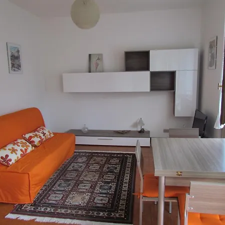 Bilocale Dante * Stresa