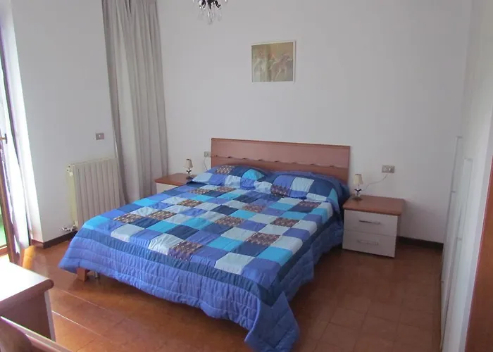 Bilocale Dante Stresa